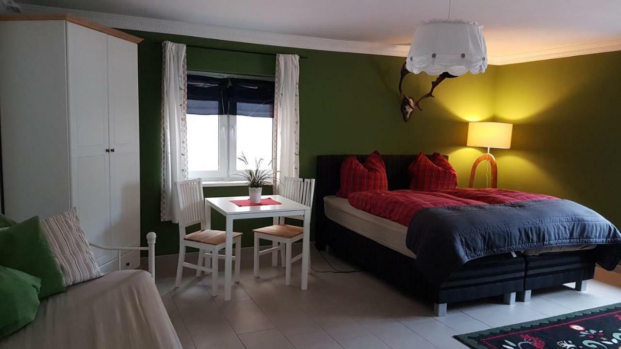 Guest House Altes Forstamt 埃伯斯瓦尔德菲诺 外观 照片